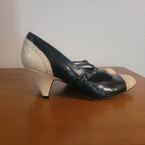 Isaac Mizrahi Amelia Retro T-Strap Heels Black Cream Size 11 - Picture 3 of 8